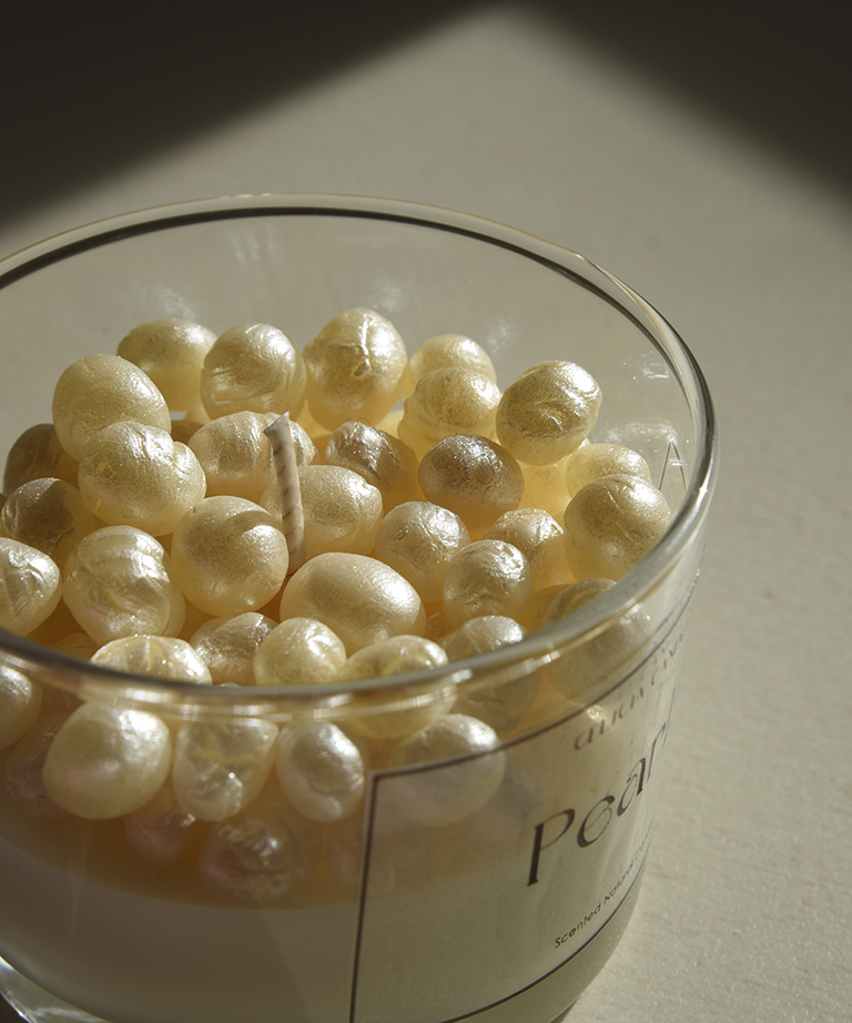 Pearls Candle - Image 3